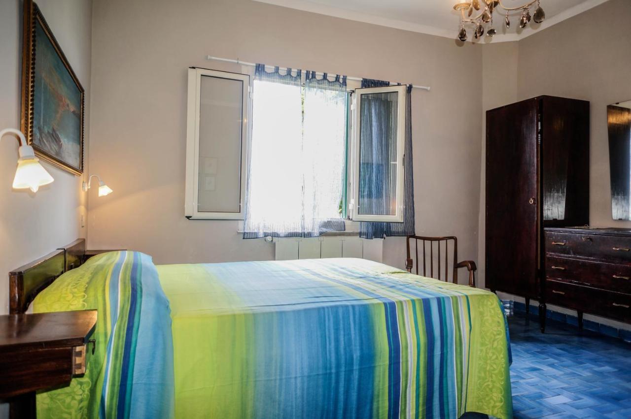 Casa Cambini Bed and Breakfast Marina di Massa Exteriör bild